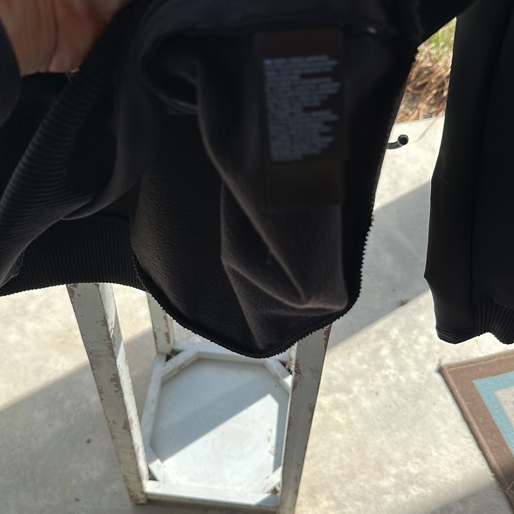 North Face Pullover - image 5